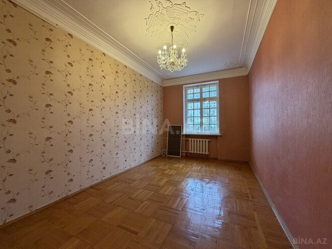 Satılır 4 otaqlı köhnə tikili 100 m², Bakıxanov q., photo 7 from 17