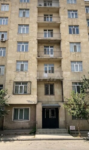 Сдаётся 4-комн. офис 100 м², м. Элмляр Академиясы, photo 1 from 17