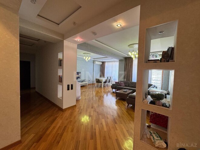 Satılır 3 otaqlı yeni tikili 140 m², 28 May m., photo 1 from 20