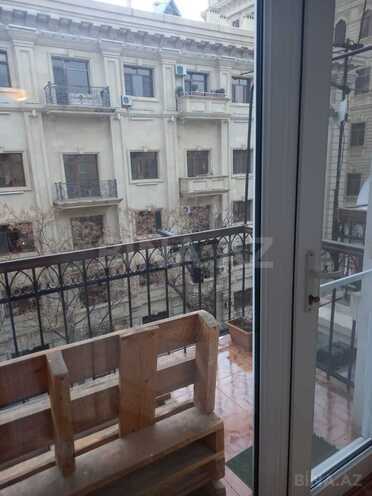 İcarəyə verilir 2 otaqlı köhnə tikili 60 m², İçəri Şəhər m., photo 11 from 12
