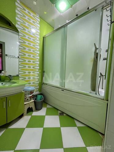Satılır 3 otaqlı köhnə tikili 65 m², Qara Qarayev m., photo 12 from 16