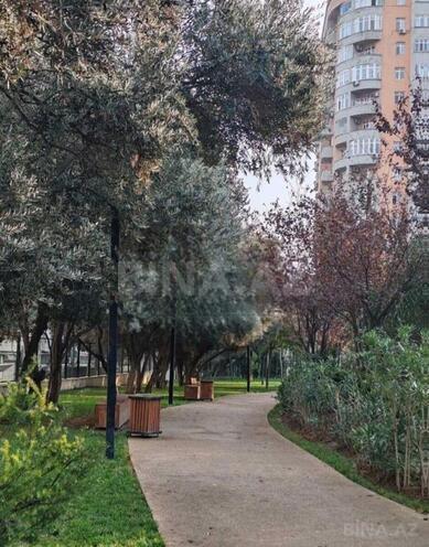 Satılır 2 otaqlı köhnə tikili 65 m², 20 Yanvar m., photo 10 from 12