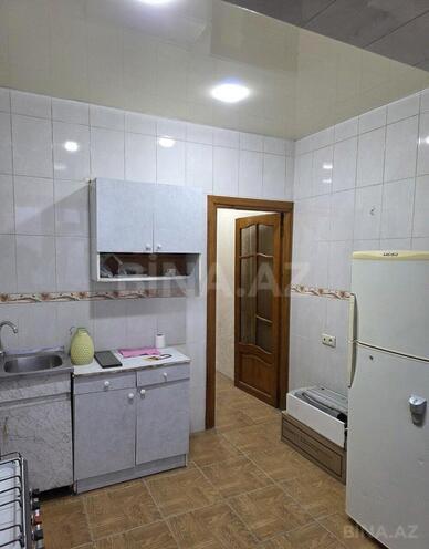 Satılır 2 otaqlı köhnə tikili 65 m², 20 Yanvar m., photo 8 from 12