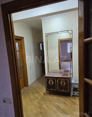 Satılır 2 otaqlı köhnə tikili 65 m², 20 Yanvar m., photo 6 from 12