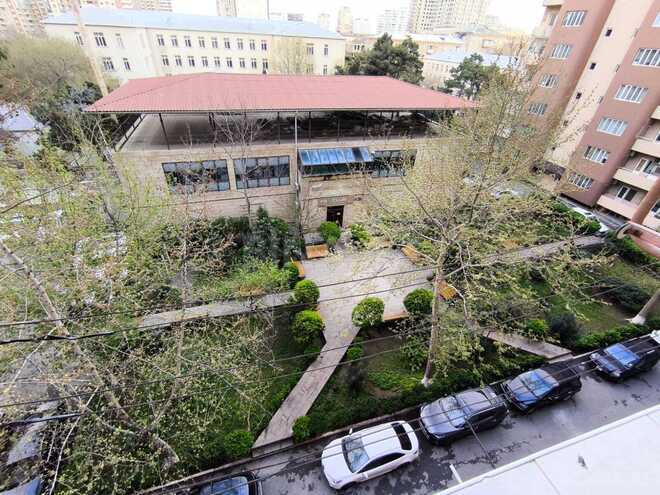 Сдаётся 3-комн. новостройка 130 м², м. Элмляр Академиясы, photo 24 from 26