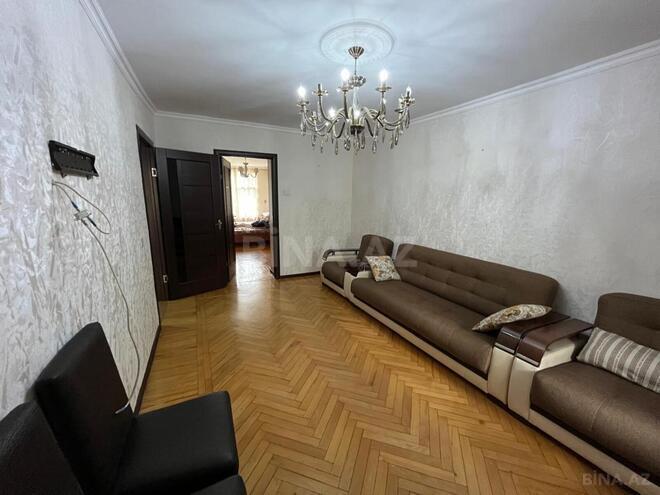 Satılır 3 otaqlı köhnə tikili 67 m², Elmlər Akademiyası m., photo 5 from 30