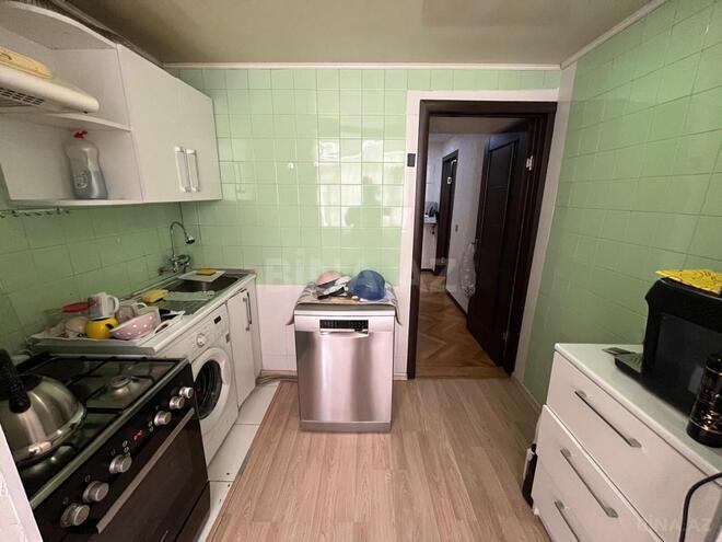 Satılır 3 otaqlı köhnə tikili 67 m², Elmlər Akademiyası m., photo 25 from 30