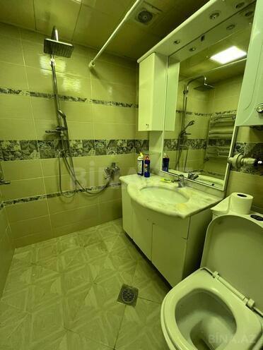 Satılır 3 otaqlı köhnə tikili 67 m², Elmlər Akademiyası m., photo 14 from 30
