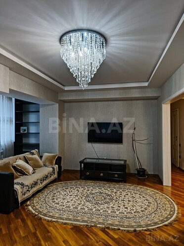 Сдаётся 3-комн. новостройка 90 м², м. Ичеришехер, photo 9 from 17