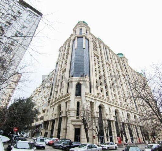 Сдаётся 3-комн. новостройка 105 м², м. Низами, photo 1 from 19