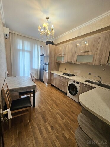 Сдаётся 3-комн. новостройка 105 м², м. Кара Караев, photo 15 from 20