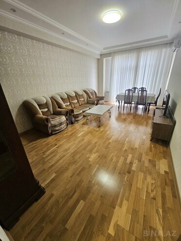 Сдаётся 3-комн. новостройка 105 м², м. Кара Караев, photo 3 from 20