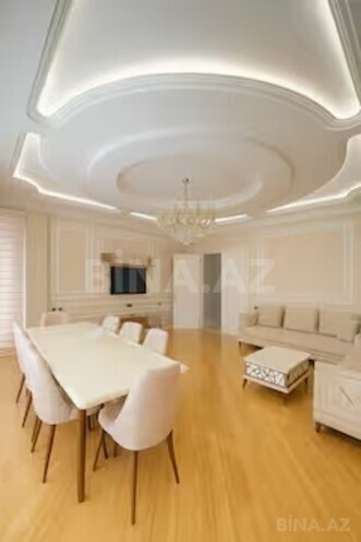 Сдаётся 3-комн. новостройка 125 м², м. Иншаатчылар, photo 3 from 11