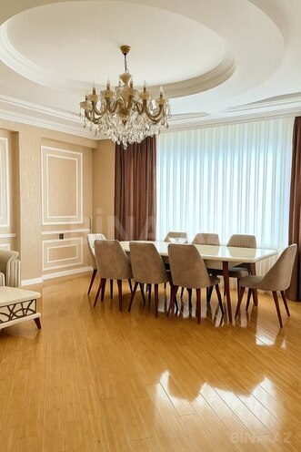Сдаётся 3-комн. новостройка 125 м², м. Иншаатчылар, photo 1 from 11