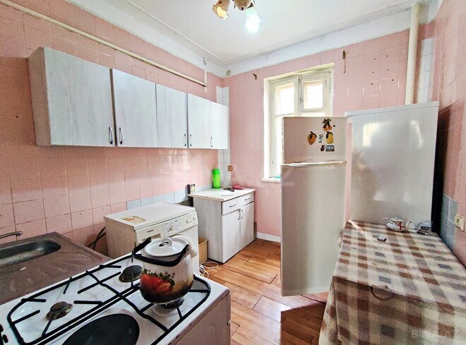 Satılır 3 otaqlı köhnə tikili 85 m², Qara Qarayev m., photo 10 from 16