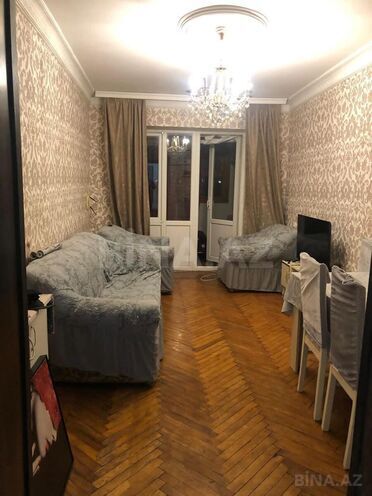 Satılır 3 otaqlı köhnə tikili 55 m², Elmlər Akademiyası m., photo 1 from 10