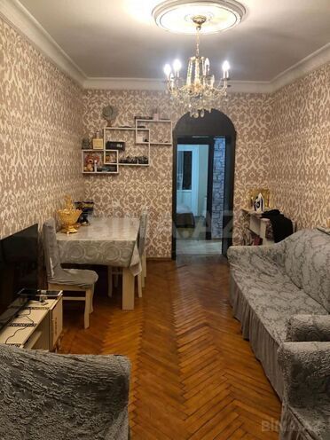 Satılır 3 otaqlı köhnə tikili 55 m², Elmlər Akademiyası m., photo 3 from 10