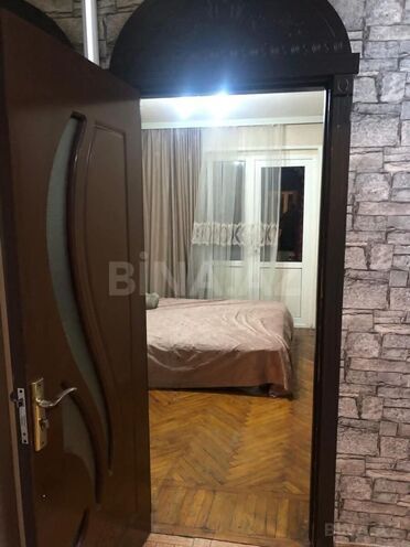 Satılır 3 otaqlı köhnə tikili 55 m², Elmlər Akademiyası m., photo 5 from 10
