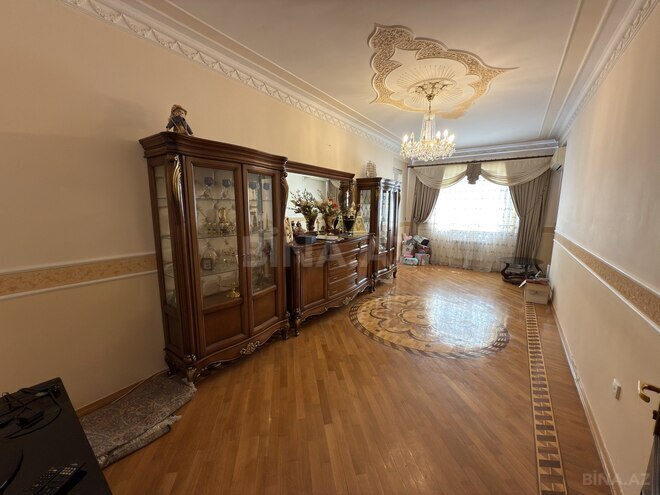 Продаётся 3-комн. новостройка 115 м², м. Нефтчиляр, photo 1 from 17