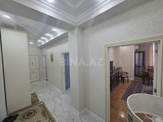Продаётся 2-комн. новостройка 80 м², м. Кара Караев, photo 15 from 17