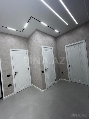 Сдаётся 3-комн. новостройка 110 м², м. Низами, photo 9 from 16