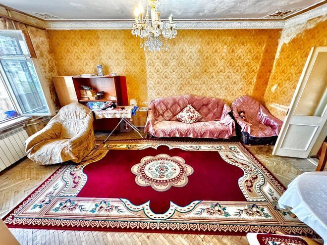 Satılır 4 otaqlı köhnə tikili 120 m², Qara Qarayev m., photo 10 from 22