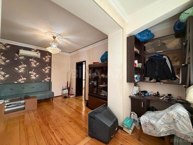 Продаётся 3-комн. вторичка 70 м², м. Нариман Нариманов, photo 6 from 17