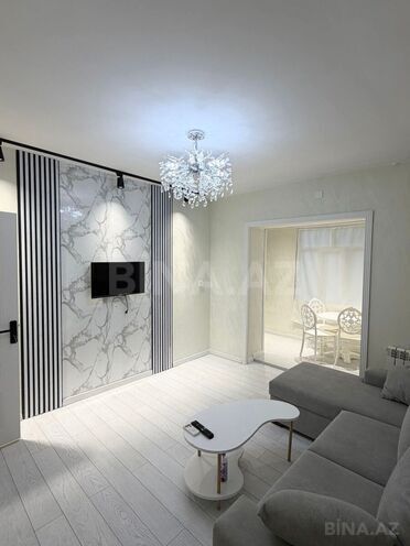 Продаётся 2-комн. вторичка 50 м², пос. Бакиханова, photo 1 from 14