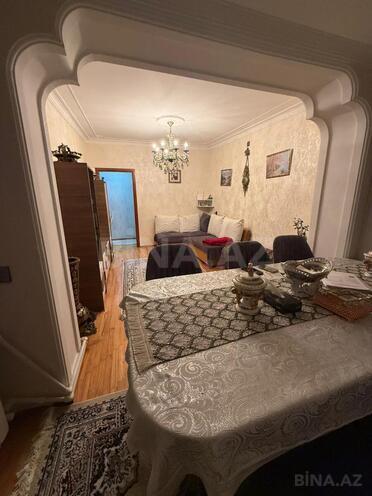 Продаётся 2-комн. вторичка 50 м², м. Кара Караев, photo 11 from 12