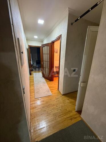 Продаётся 2-комн. вторичка 50 м², м. Кара Караев, photo 5 from 12