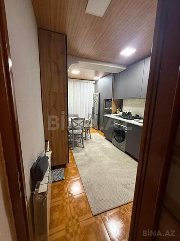 Продаётся 2-комн. вторичка 50 м², м. Кара Караев, photo 3 from 12