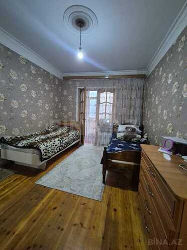 Satılır 4 otaqlı köhnə tikili 130 m², İnşaatçılar m., photo 5 from 20