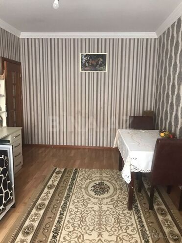 Satılır 2 otaqlı köhnə tikili 62 m², Yeni Günəşli q., photo 1 from 17