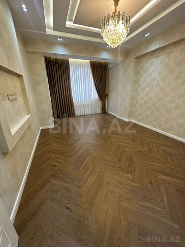 Satılır 2 otaqlı köhnə tikili 65 m², Yeni Günəşli q., photo 1 from 6