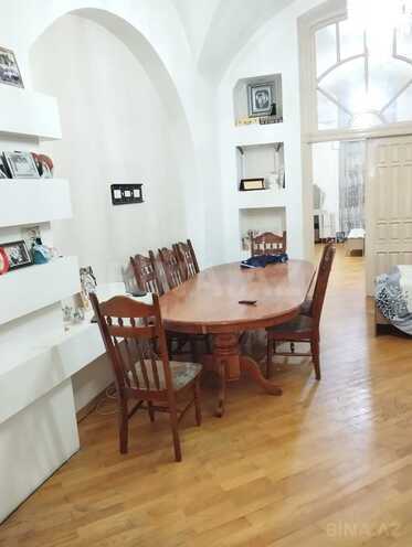 Satılır 2 otaqlı köhnə tikili 64 m², 28 May m., photo 4 from 22