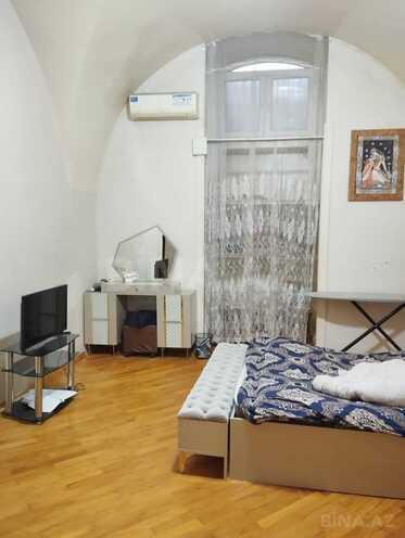 Satılır 2 otaqlı köhnə tikili 64 m², 28 May m., photo 10 from 22