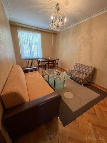 İcarəyə verilir 2 otaqlı köhnə tikili 60 m², İçəri Şəhər m., photo 3 from 9