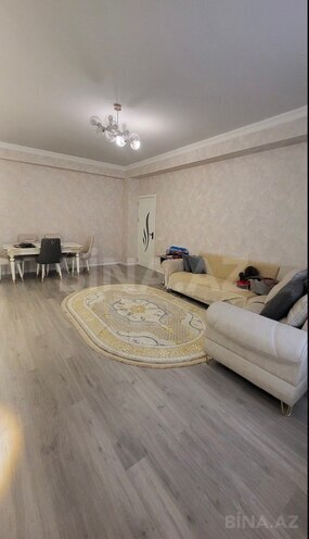 Продаётся 3-комн. новостройка 105 м², м. Ази Асланов, photo 1 from 10