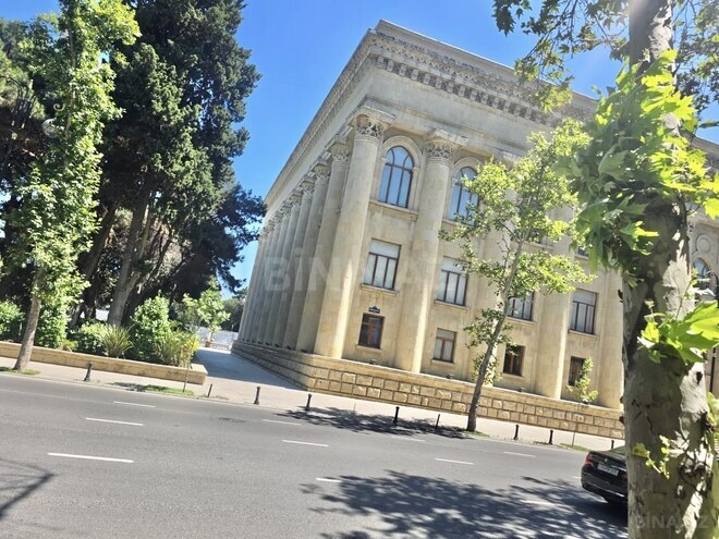 Продаётся 2-комн. вторичка 70 м², м. Сахил, photo 6 from 21
