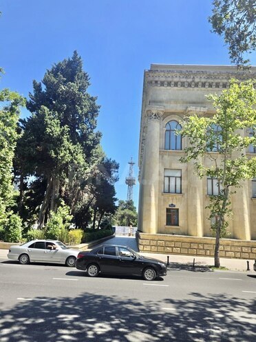 Продаётся 2-комн. вторичка 70 м², м. Сахил, photo 5 from 21