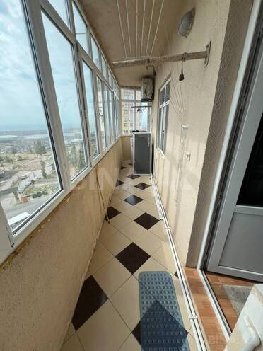 Продаётся 2-комн. вторичка 65 м², пос. Ени Гюнешли, photo 12 from 16