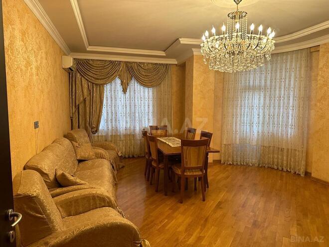 Сдаётся 3-комн. новостройка 135 м², пос. Ени Ясамал, photo 1 from 18