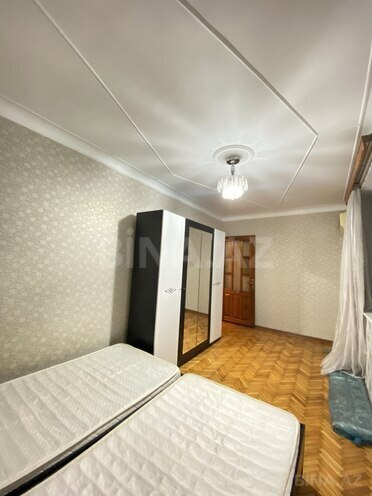 İcarəyə verilir 2 otaqlı köhnə tikili 60 m², 8 Noyabr m., photo 9 from 16