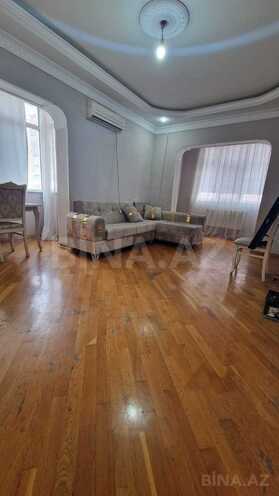 Сдаётся 2-комн. вторичка 60 м², пос. 8-й мкр, photo 1 from 13