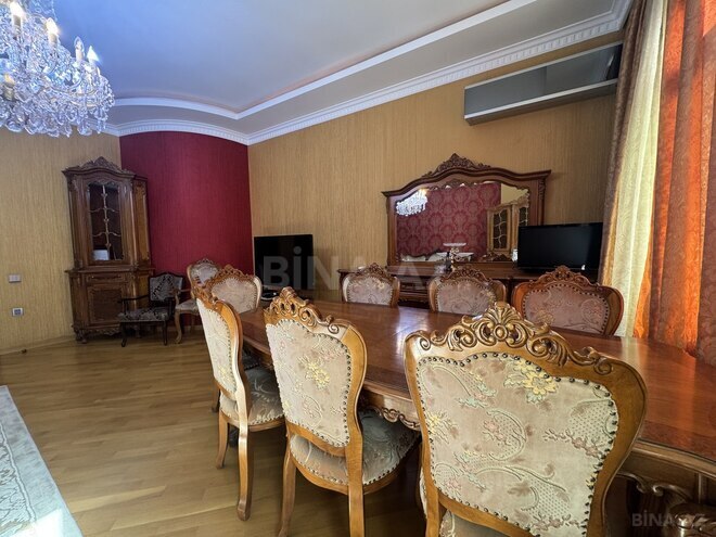 Сдаётся 3-комн. новостройка 130 м², м. Низами, photo 5 from 24