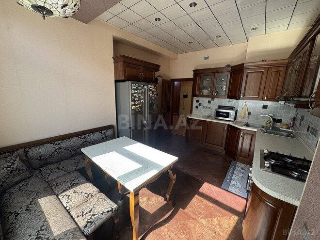 Сдаётся 3-комн. новостройка 130 м², м. Низами, photo 17 from 24