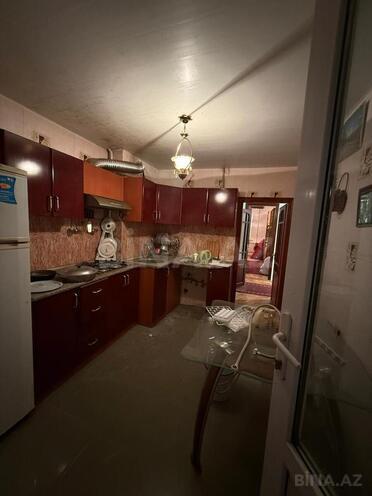Продаётся 3-комн. вторичка 90 м², м. Элмляр Академиясы, photo 9 from 18
