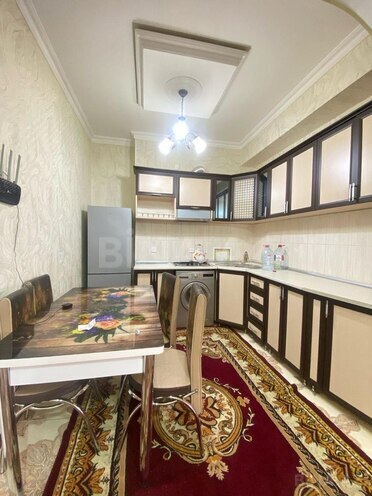 Сдаётся 2-комн. новостройка 90 м², м. 8 ноября, photo 8 from 13