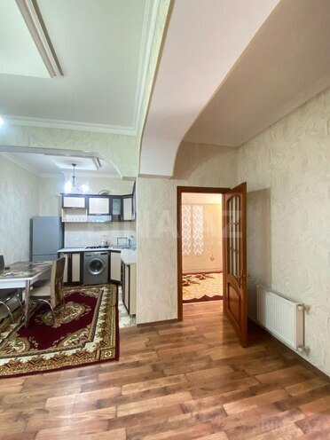 Сдаётся 2-комн. новостройка 90 м², м. 8 ноября, photo 7 from 13