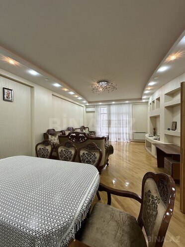 Продаётся 4-комн. новостройка 221 м², м. Элмляр Академиясы, photo 1 from 17